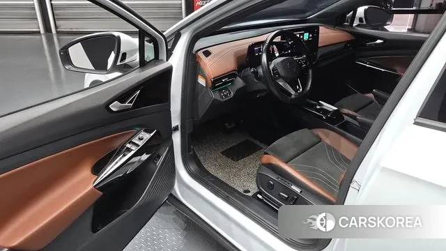 Volkswagen ID.4 2022 Белый из Кореи, фото 2