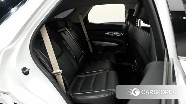 Genesis Electrified GV70 2022 Белый из Кореи, фото 2