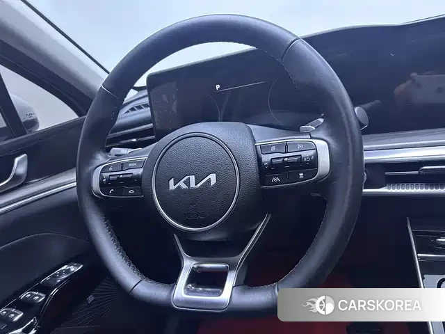 Kia K5 2025 Белый из Китая, фото 2