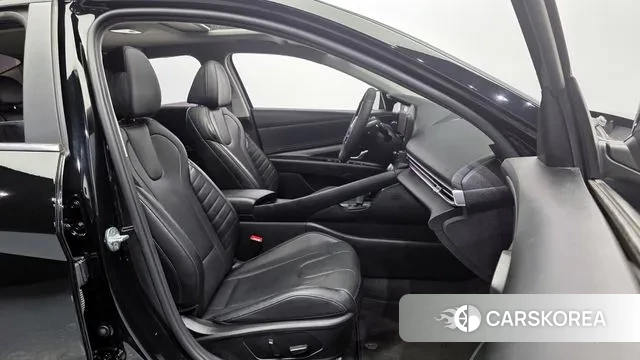 Hyundai Avante (CN7) 2022 Черный из Кореи, фото 2