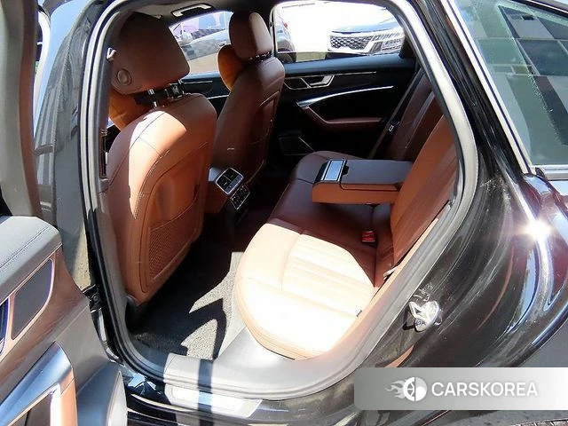 Audi A6 (C8) 2019 Черный из Кореи, фото 2
