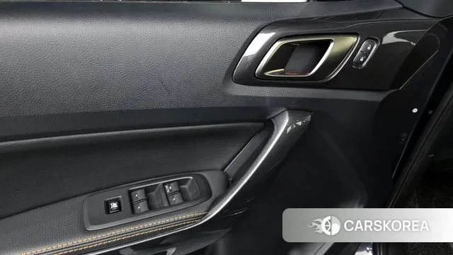 Ford Ranger 3rd Generation 2022 Серый из Кореи, фото 2