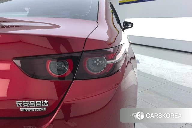 Mazda 3 Angkesaila 2022 Красный из Китая, фото 2