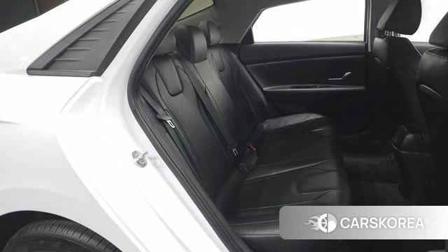 Hyundai Avante (CN7) 2021 Белый из Кореи, фото 2