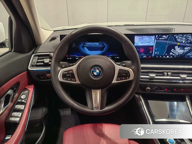 BMW i3 2023 Белый из Китая, фото 2