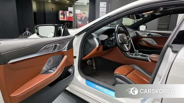 BMW 8 Series (G15) 2022 Белый из Кореи, фото 2