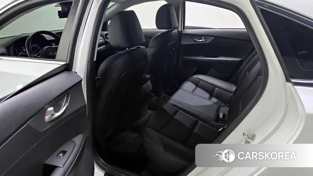 Kia Come New K3 2018 Белый из Кореи, фото 2