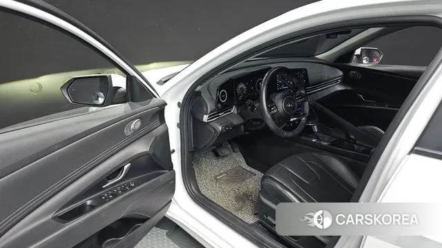 Hyundai Avante (CN7) 2022 Белый из Кореи, фото 2