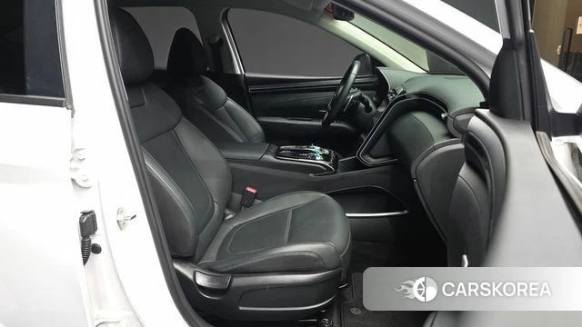 Hyundai Tucson (NX4) 2021 Белый из Кореи, фото 2