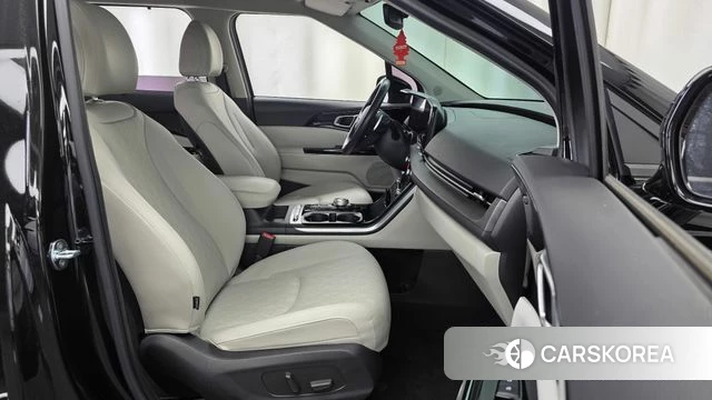 Kia Carnival 4th generation 2021 Черный из Кореи, фото 2