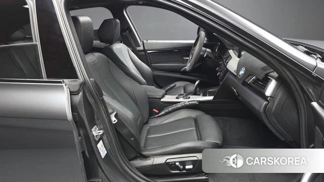BMW 3 Series GT (F34) 2020 Серый из Кореи, фото 2