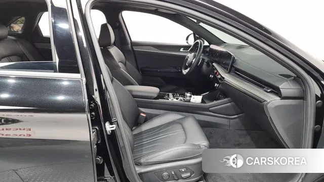 Kia The New K5 3rd generation 2024 Черный из Кореи, фото 2