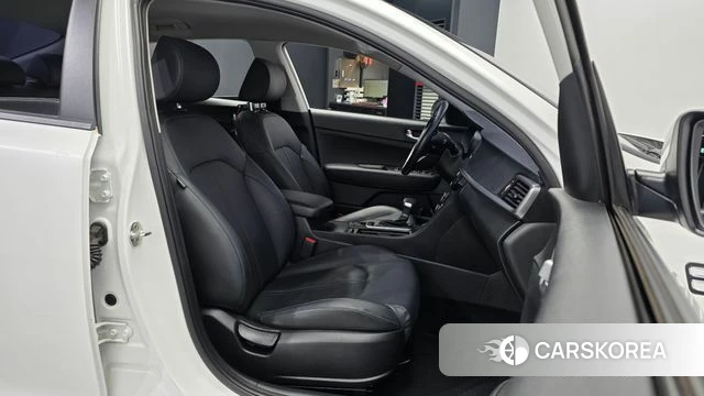 Kia The New K5 2nd generation 2019 Белый из Кореи, фото 2