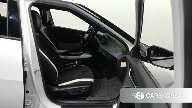 Kia EV6 2021 Белый из Кореи, фото 2