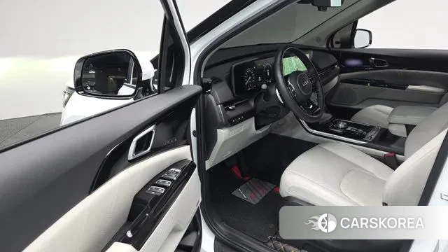 Kia Carnival 4th generation 2023 Белый из Кореи, фото 2