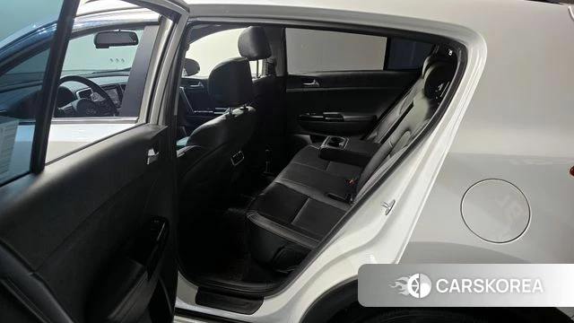 Kia Sportage 4th Generation 2018 Белый из Кореи, фото 2