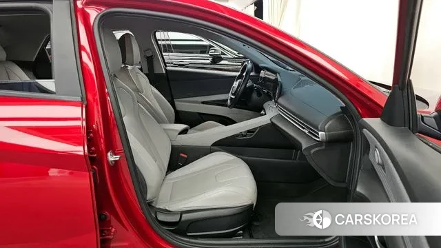 Hyundai Avante (CN7) 2020 Красный из Кореи, фото 2