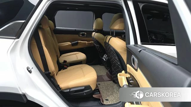 Kia Sorento 4th Generation 2023 Белый из Кореи, фото 2