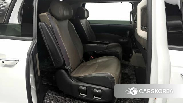 Kia The New Carnival 4th Generation 2024 Белый из Кореи, фото 2