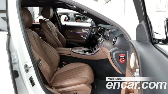 Mercedes-Benz E-Class W213 2022 Белый из Кореи, фото 2