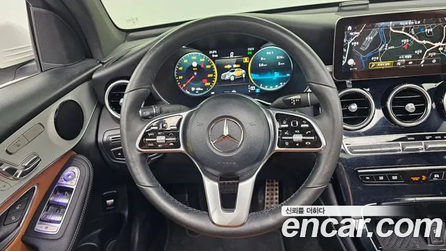 Mercedes-Benz GLC-Class X253 2021 Белый из Кореи, фото 2