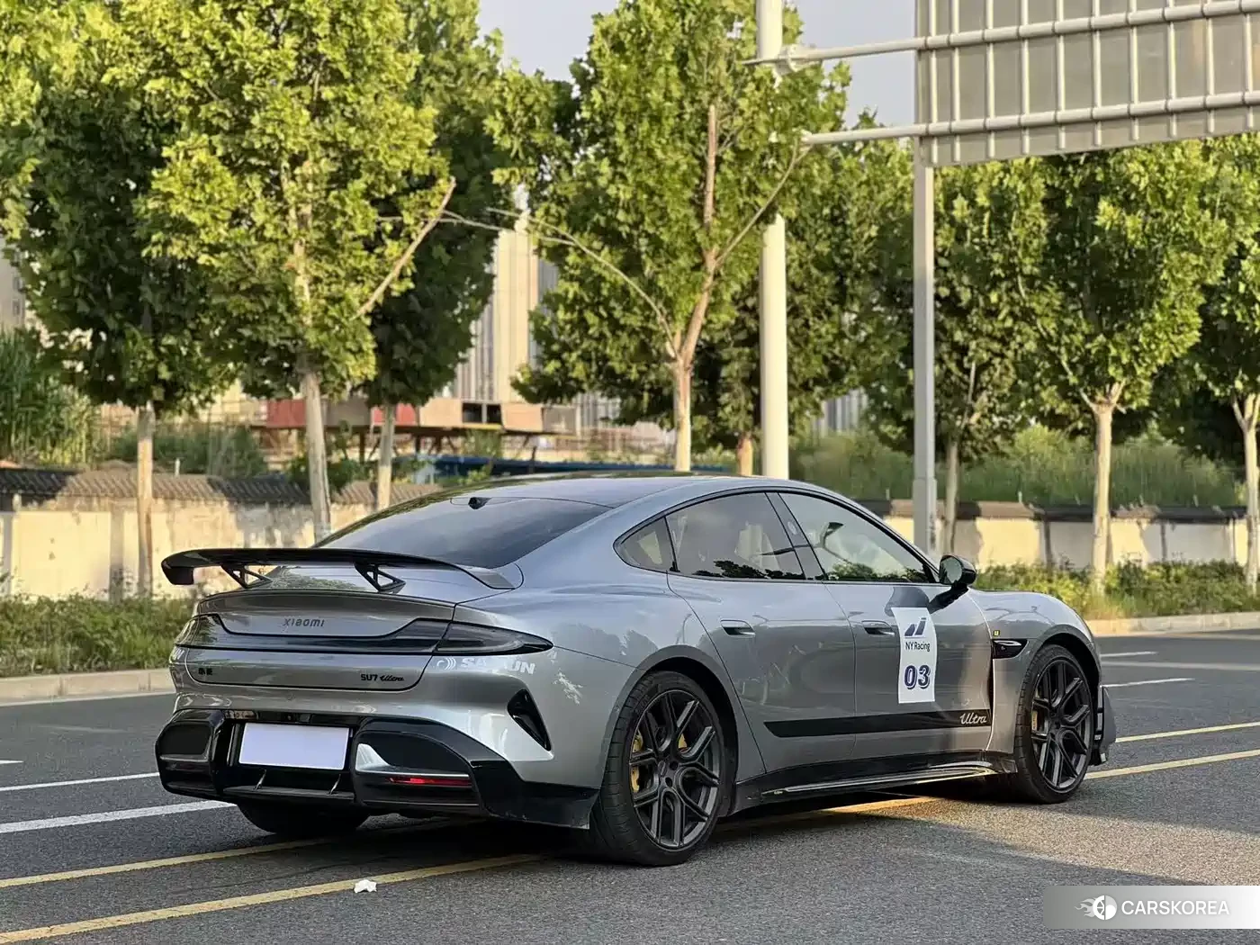 Xiaomi Car Xiaomi SU7 Ultra 2025 Silver/gray из Китая, фото 2