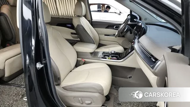 Kia Carnival 4th generation 2021 Черный из Кореи, фото 2