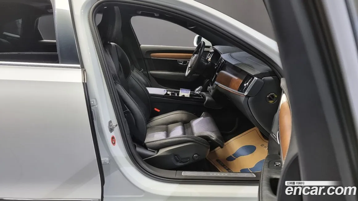 Volvo S90 2020 Белый из Кореи, фото 2