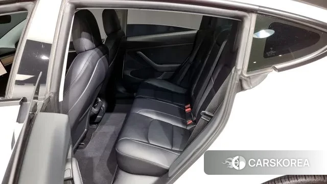 Tesla Model 3 2022 Белый из Кореи, фото 2