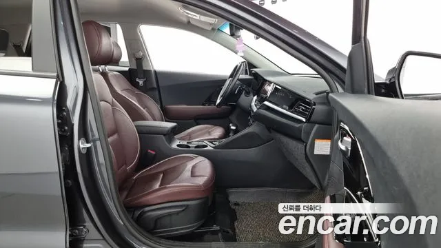 Kia The New Niro 2021 Серый из Кореи, фото 2