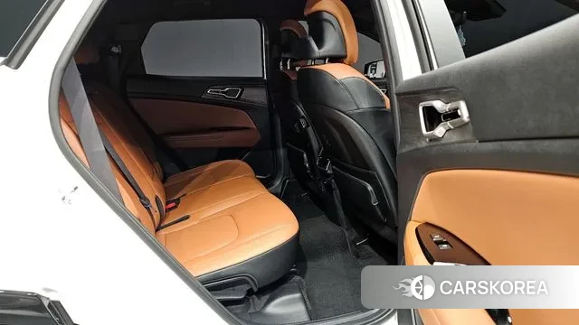Kia Sportage 5th Generation 2024 Белый из Кореи, фото 2