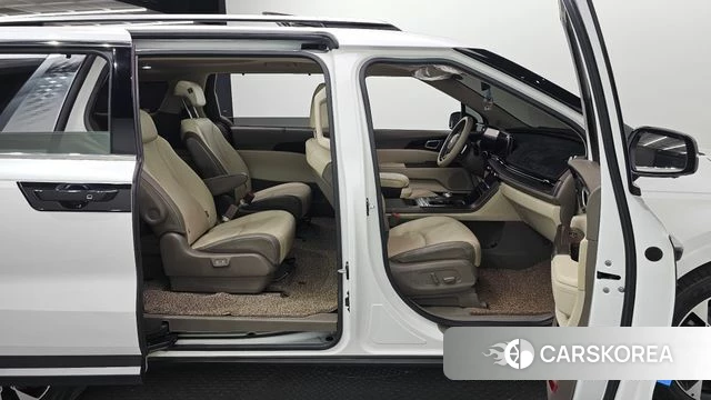 Kia Carnival 4th generation 2021 Белый из Кореи, фото 2