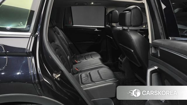 Volkswagen Tiguan second Generation 2018 Черный из Кореи, фото 2