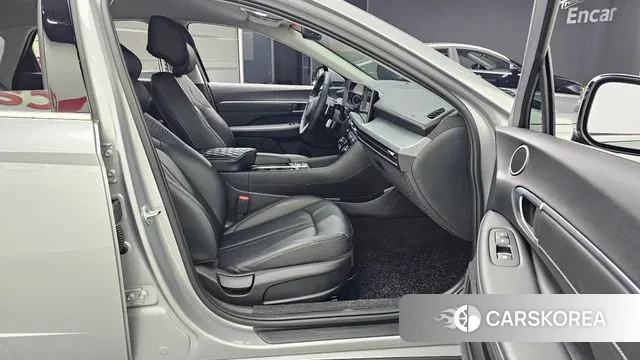 Hyundai Sonata D Edge (DN8) 2025 Серебристо-серый из Кореи, фото 2