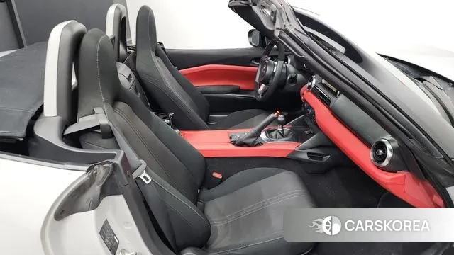 Mazda MX-5 MIATA 2019 Серебряный из Кореи, фото 2