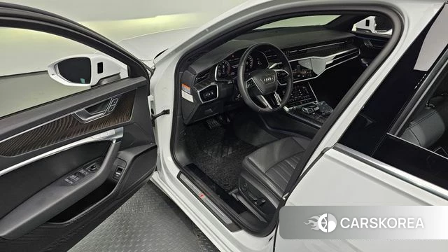 Audi A6 (C8) 2021 Белый из Кореи, фото 2