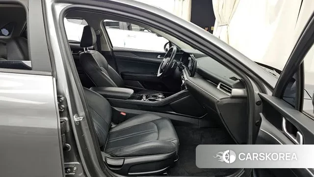 Kia K5 3rd generation 2021 Серебряный из Кореи, фото 2