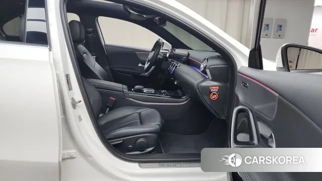 Mercedes-Benz A-Class W177 2020 Белый из Кореи, фото 2