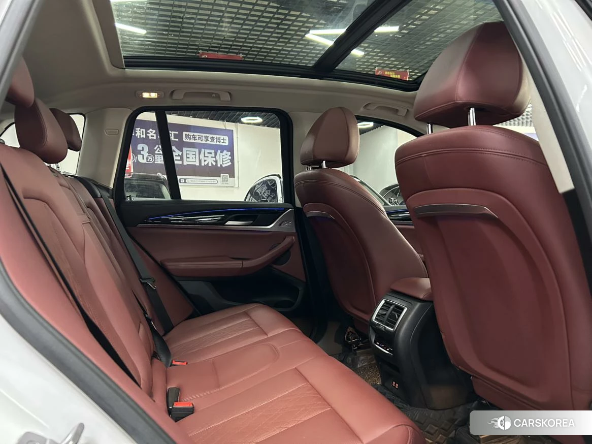 BMW X3 2021 Белый из Китая, фото 2