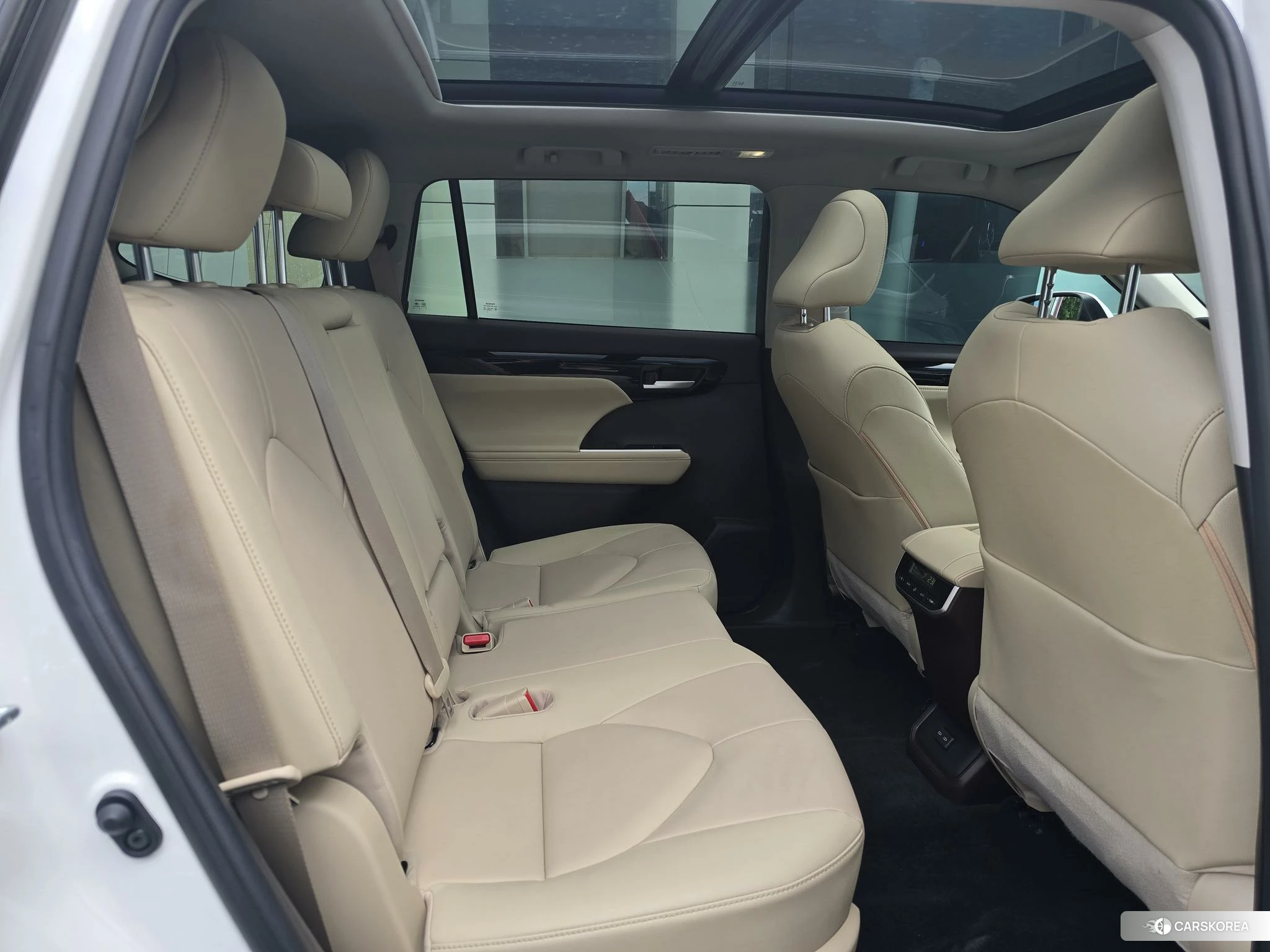 Toyota Highlander 2021 Белый из Китая, фото 2