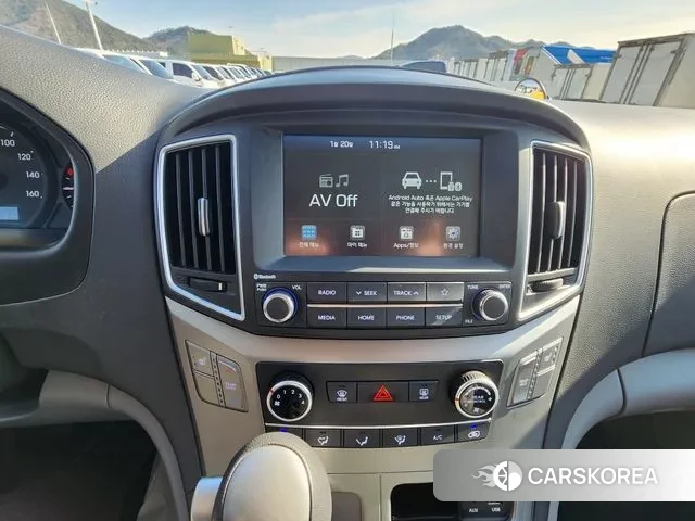 Hyundai The New Grand Starex 2019 Желтый из Кореи, фото 2