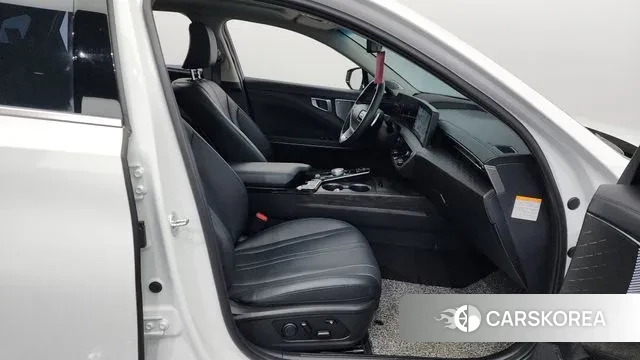 Kia K8 Hybrid 2023 Белый из Кореи, фото 2