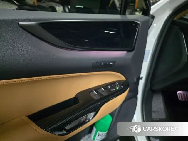 Lexus NX350h Second generation 2024 Белый из Кореи, фото 2