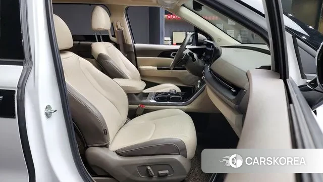 Kia Carnival 4th generation 2021 Белый из Кореи, фото 2