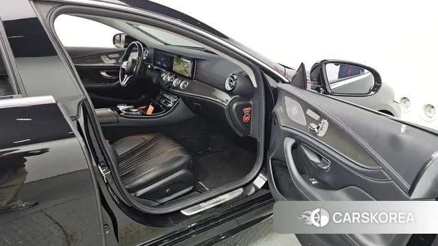 Mercedes-Benz CLS-Class C257 2019 Черный из Кореи, фото 2