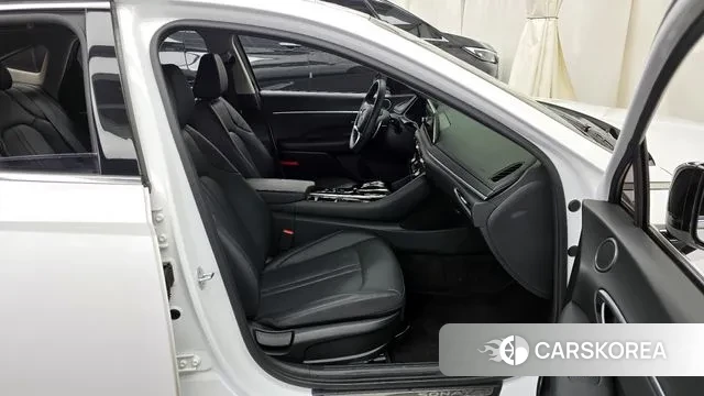 Hyundai Sonata (DN8) 2019 Белый из Кореи, фото 2