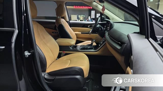 Kia Carnival 4th generation 2022 Черный из Кореи, фото 2