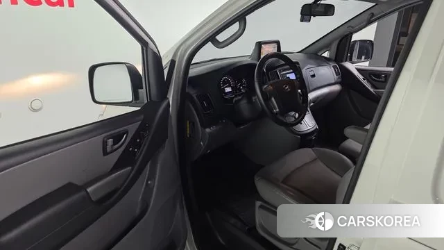 Hyundai The New Grand Starex 2020 Белый из Кореи, фото 2