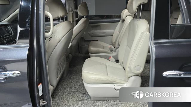 Kia The New Carnival 2019 Серый из Кореи, фото 2