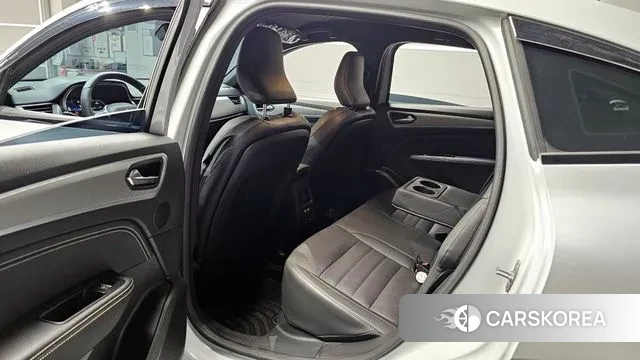 Renault Korea (Samsung) Arcana 2025 Белый из Кореи, фото 2